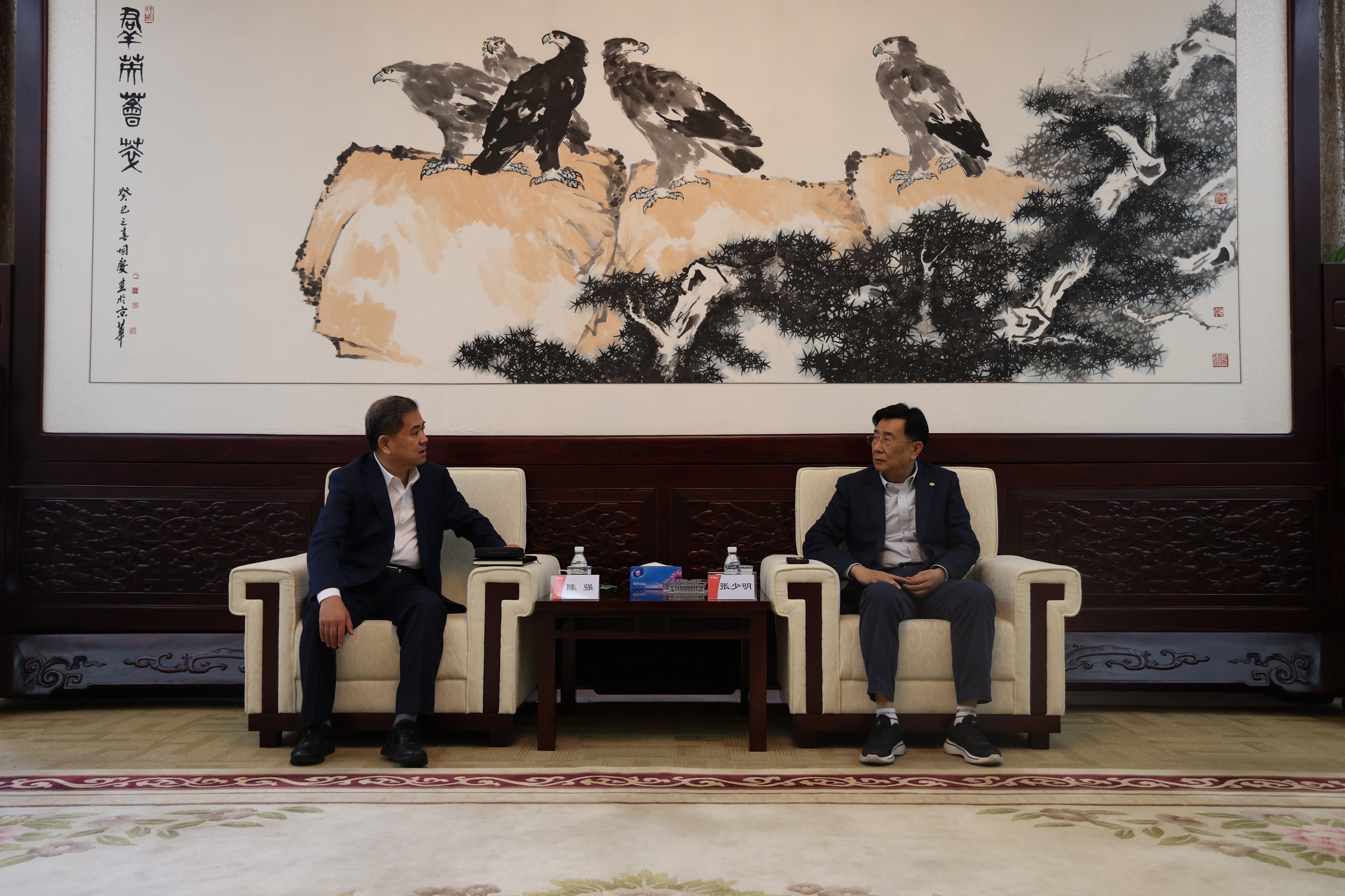 松原市委副书记、市长陈强一行到访中国钢研